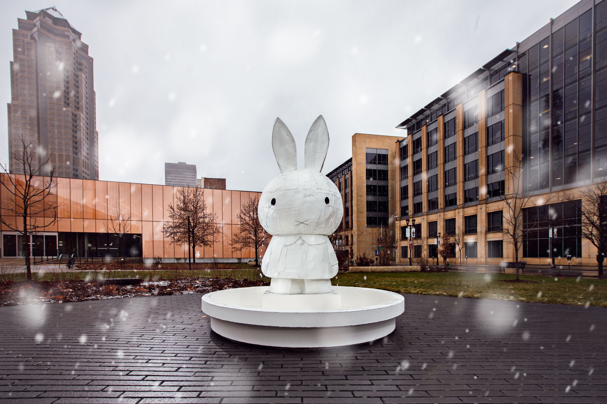 rabbit fountain